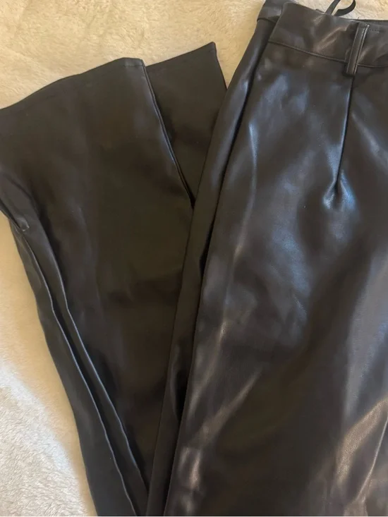 Missguided Black Faux Leather Straight-Leg Pants - Picture 4 of 4